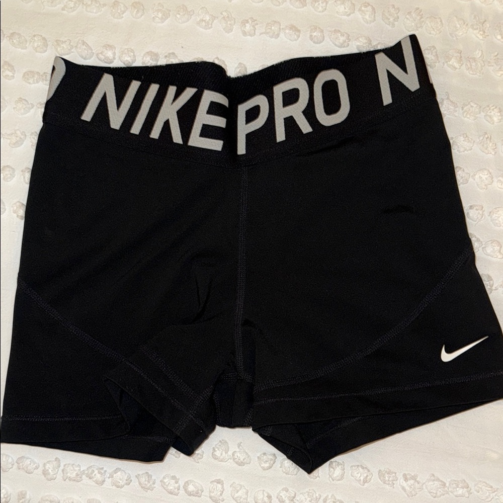 Nike Women's Black Pro spandex Shorts